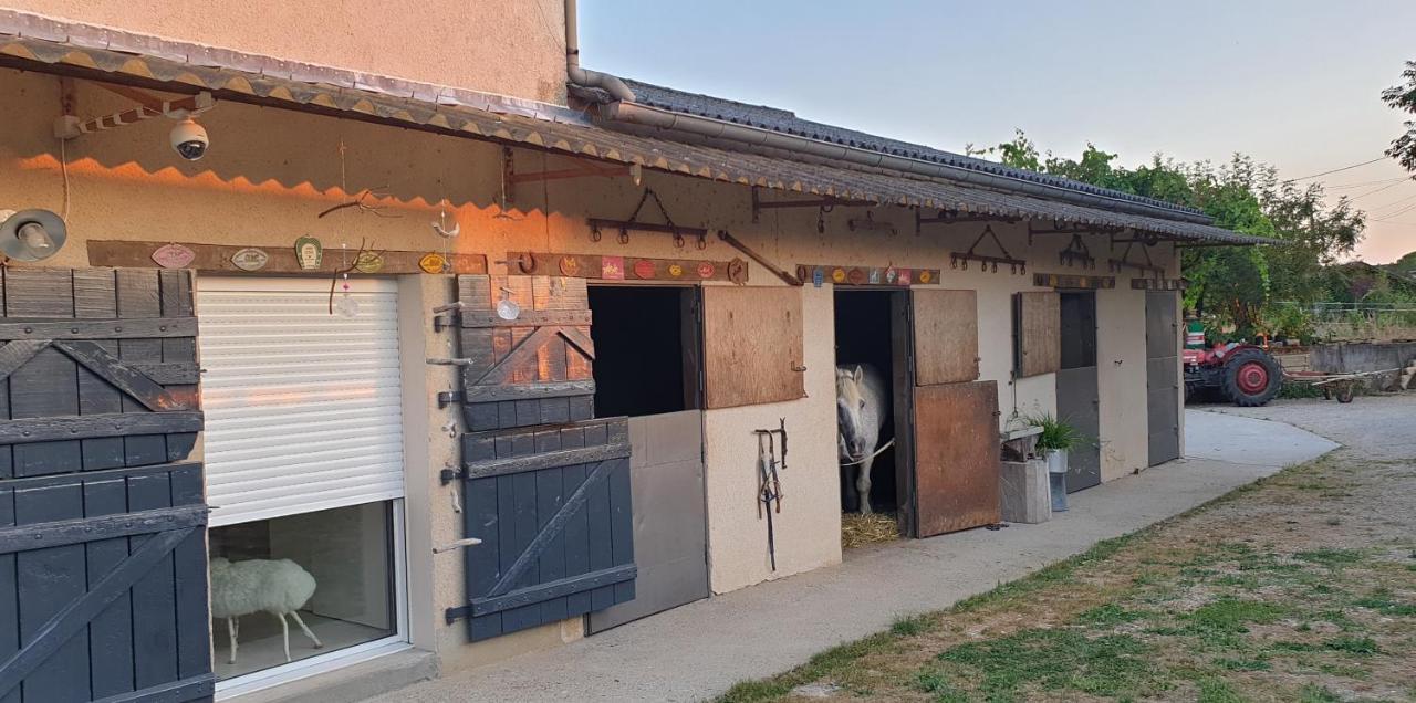 Les Box Chambre D'Hotes Lunan Esterno foto
